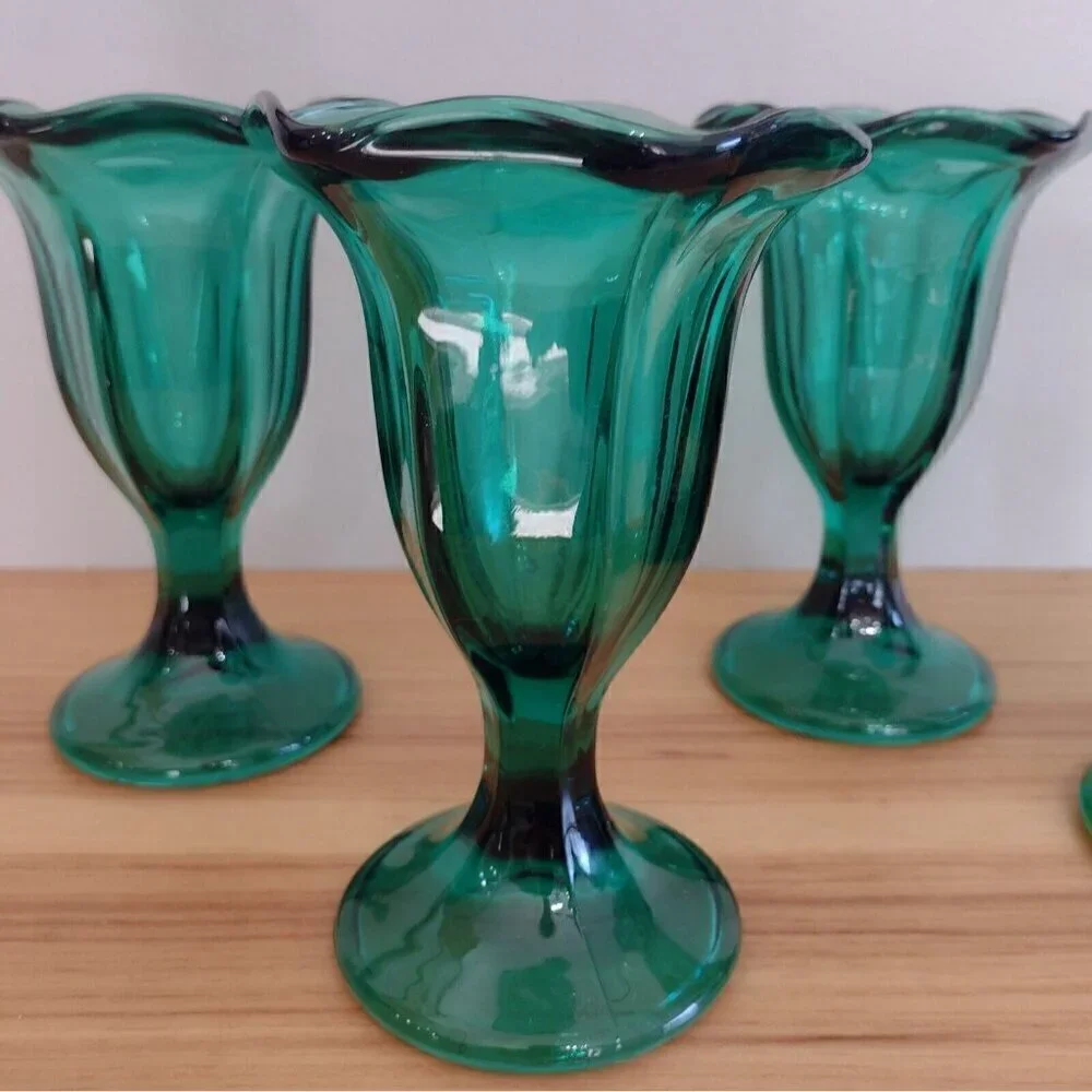 Vintage (4) Anchor Hocking Emerald Green Glass Ice Cream Dishes Tulip Footed